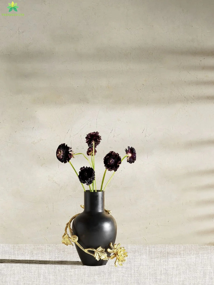 Dahlia Vase
